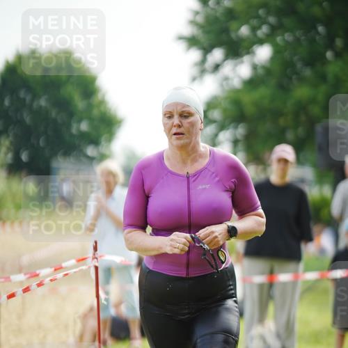 21.06.2026 - 29. Vierlanden-Triathlon LAZAROV Photography http://msf.ph/oto/9857228 21.06.2026 09:18:22 Schwimmen 232, 245, 259, 276, 281 meine-sportfotos.de