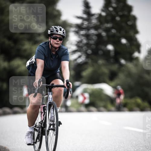 21.06.2026 - 29. Vierlanden-Triathlon H.Heesch http://msf.ph/oto/9857236 21.06.2026 10:29:23 Radfahren 35, 176, 326, 519, 533, 581 meine-sportfotos.de