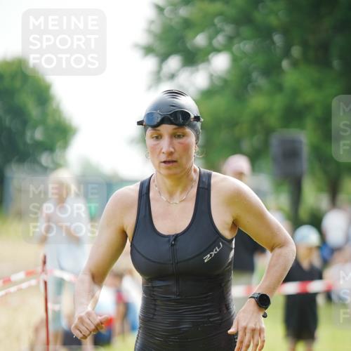 21.06.2026 - 29. Vierlanden-Triathlon LAZAROV Photography http://msf.ph/oto/9857239 21.06.2026 09:18:28 Schwimmen 238, 276 meine-sportfotos.de