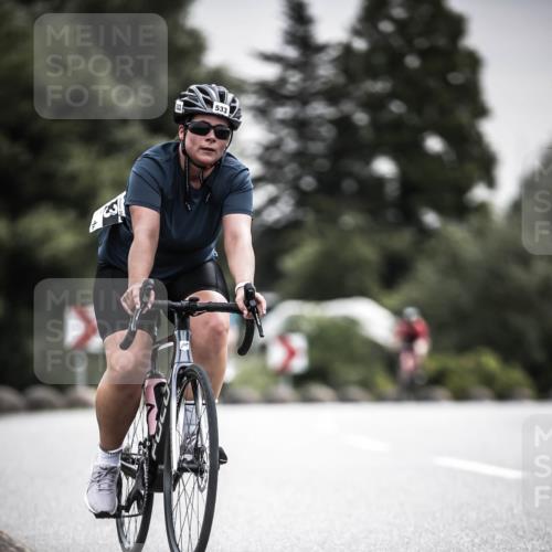 21.06.2026 - 29. Vierlanden-Triathlon H.Heesch http://msf.ph/oto/9857240 21.06.2026 10:29:23 Radfahren 35, 176, 326, 519, 533, 581 meine-sportfotos.de