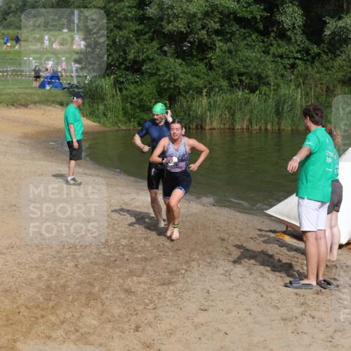21.06.2026 - 29. Vierlanden-Triathlon Andreas Tolksdorf http://msf.ph/oto/9857246 21.06.2026 09:00:42 Schwimmen 116, 172, 183, 240 meine-sportfotos.de