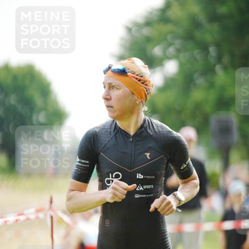 21.06.2026 - 29. Vierlanden-Triathlon LAZAROV Photography http://msf.ph/oto/9857252 21.06.2026 09:19:04 Schwimmen 225, 246 meine-sportfotos.de
