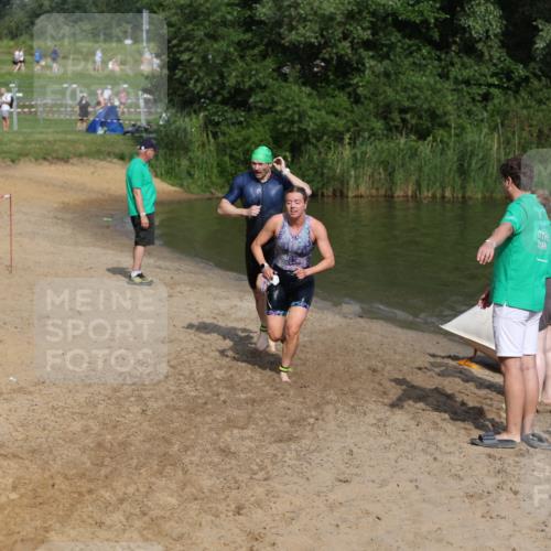21.06.2026 - 29. Vierlanden-Triathlon Andreas Tolksdorf http://msf.ph/oto/9857262 21.06.2026 09:00:42 Schwimmen 116, 172, 183, 240 meine-sportfotos.de