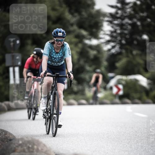 21.06.2026 - 29. Vierlanden-Triathlon H.Heesch http://msf.ph/oto/9857280 21.06.2026 10:29:29 Radfahren 15, 516, 519, 581 meine-sportfotos.de