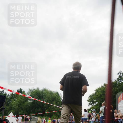 21.06.2026 - 29. Vierlanden-Triathlon LAZAROV Photography http://msf.ph/oto/9857328 21.06.2026 09:45:13 Schwimmen  meine-sportfotos.de