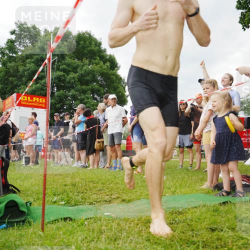 21.06.2026 - 29. Vierlanden-Triathlon LAZAROV Photography http://msf.ph/oto/9857369 21.06.2026 09:57:44 Schwimmen 336, 346 meine-sportfotos.de