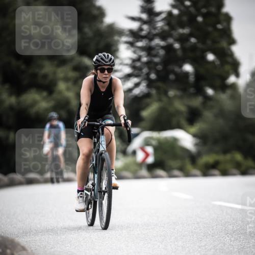 21.06.2026 - 29. Vierlanden-Triathlon H.Heesch http://msf.ph/oto/9857386 21.06.2026 10:29:33 Radfahren 15, 516, 519, 524, 581, 605 meine-sportfotos.de