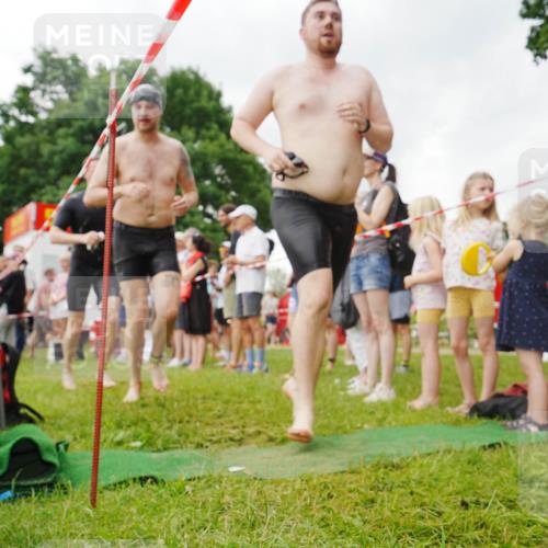 21.06.2026 - 29. Vierlanden-Triathlon LAZAROV Photography http://msf.ph/oto/9857390 21.06.2026 09:59:15 Schwimmen 303, 325, 356 meine-sportfotos.de