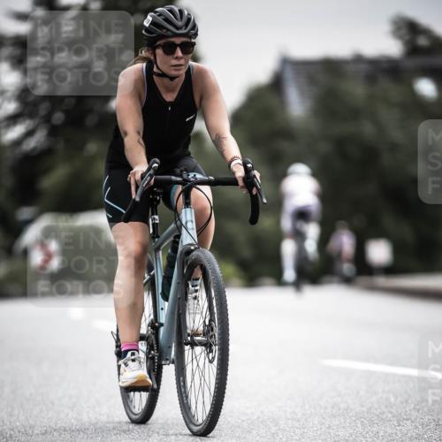 21.06.2026 - 29. Vierlanden-Triathlon H.Heesch http://msf.ph/oto/9857423 21.06.2026 10:29:34 Radfahren 15, 516, 524, 581, 605 meine-sportfotos.de