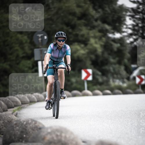 21.06.2026 - 29. Vierlanden-Triathlon H.Heesch http://msf.ph/oto/9857438 21.06.2026 10:29:37 Radfahren 14, 516, 524, 605 meine-sportfotos.de