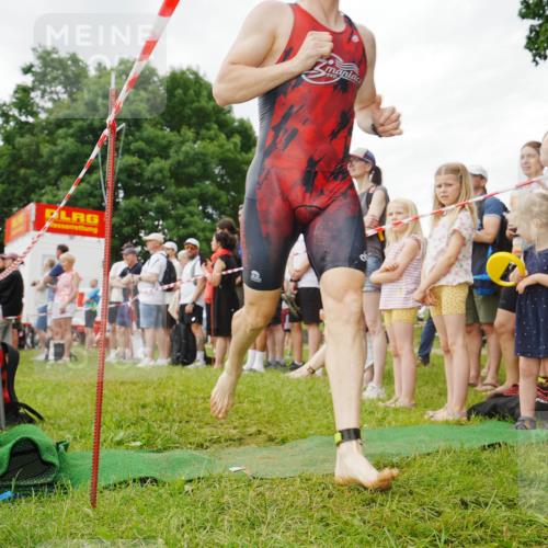 21.06.2026 - 29. Vierlanden-Triathlon LAZAROV Photography http://msf.ph/oto/9857443 21.06.2026 10:04:28 Schwimmen 440 meine-sportfotos.de