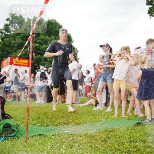 21.06.2026 - 29. Vierlanden-Triathlon LAZAROV Photography http://msf.ph/oto/9857470 21.06.2026 10:06:15 Schwimmen 464 meine-sportfotos.de