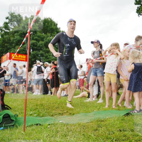 21.06.2026 - 29. Vierlanden-Triathlon LAZAROV Photography http://msf.ph/oto/9857472 21.06.2026 10:06:16 Schwimmen 464 meine-sportfotos.de
