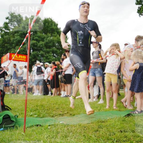 21.06.2026 - 29. Vierlanden-Triathlon LAZAROV Photography http://msf.ph/oto/9857473 21.06.2026 10:06:16 Schwimmen 464 meine-sportfotos.de