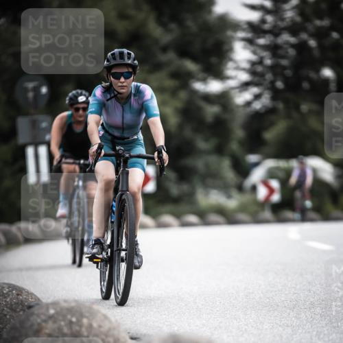 21.06.2026 - 29. Vierlanden-Triathlon H.Heesch http://msf.ph/oto/9857474 21.06.2026 10:29:37 Radfahren 14, 516, 524, 605 meine-sportfotos.de