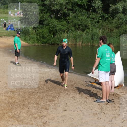 21.06.2026 - 29. Vierlanden-Triathlon Andreas Tolksdorf http://msf.ph/oto/9857475 21.06.2026 09:00:53 Schwimmen 74, 116, 140 meine-sportfotos.de