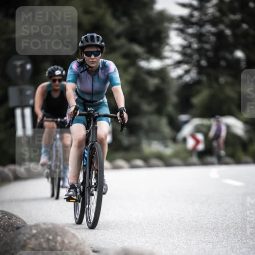 21.06.2026 - 29. Vierlanden-Triathlon H.Heesch http://msf.ph/oto/9857477 21.06.2026 10:29:37 Radfahren 14, 516, 524, 605 meine-sportfotos.de