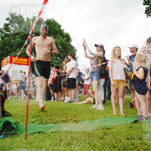 21.06.2026 - 29. Vierlanden-Triathlon LAZAROV Photography http://msf.ph/oto/9857481 21.06.2026 10:06:26 Schwimmen 438, 444, 458 meine-sportfotos.de