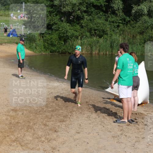21.06.2026 - 29. Vierlanden-Triathlon Andreas Tolksdorf http://msf.ph/oto/9857483 21.06.2026 09:00:53 Schwimmen 74, 116, 140 meine-sportfotos.de