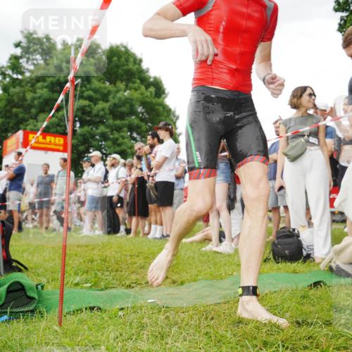 21.06.2026 - 29. Vierlanden-Triathlon LAZAROV Photography http://msf.ph/oto/9857526 21.06.2026 10:07:04 Schwimmen 409 meine-sportfotos.de