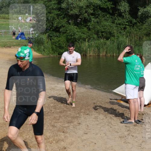 21.06.2026 - 29. Vierlanden-Triathlon Andreas Tolksdorf http://msf.ph/oto/9857533 21.06.2026 09:00:58 Schwimmen 74, 116, 140 meine-sportfotos.de