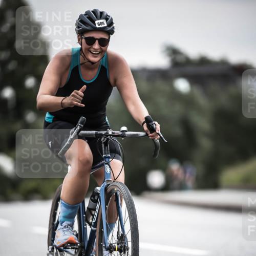 21.06.2026 - 29. Vierlanden-Triathlon H.Heesch http://msf.ph/oto/9857547 21.06.2026 10:29:39 Radfahren 14, 524, 557, 605 meine-sportfotos.de