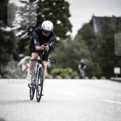 21.06.2026 - 29. Vierlanden-Triathlon H.Heesch http://msf.ph/oto/9857572 21.06.2026 10:29:43 Radfahren 14, 518, 557, 571, 605 meine-sportfotos.de