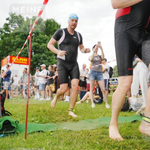 21.06.2026 - 29. Vierlanden-Triathlon LAZAROV Photography http://msf.ph/oto/9857589 21.06.2026 10:08:29 Schwimmen 392, 419, 446, 476, 477 meine-sportfotos.de