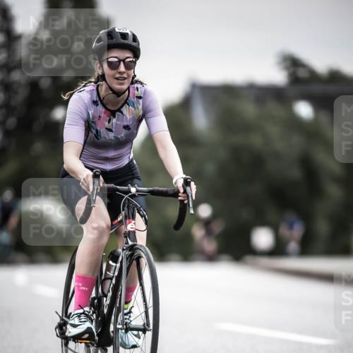 21.06.2026 - 29. Vierlanden-Triathlon H.Heesch http://msf.ph/oto/9857613 21.06.2026 10:29:45 Radfahren 14, 113, 518, 557, 571 meine-sportfotos.de