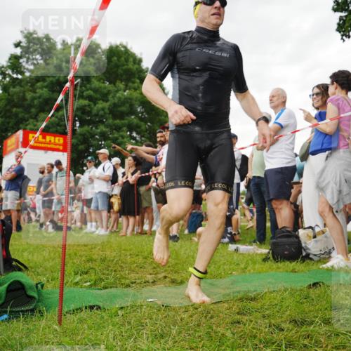 21.06.2026 - 29. Vierlanden-Triathlon LAZAROV Photography http://msf.ph/oto/9857668 21.06.2026 10:11:14 Schwimmen 411, 461 meine-sportfotos.de