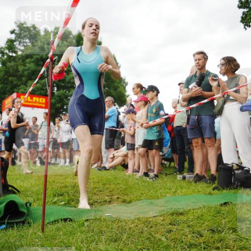 21.06.2026 - 29. Vierlanden-Triathlon LAZAROV Photography http://msf.ph/oto/9857739 21.06.2026 10:15:04 Schwimmen 509, 545 meine-sportfotos.de