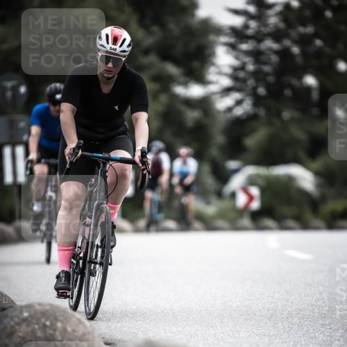 21.06.2026 - 29. Vierlanden-Triathlon H.Heesch http://msf.ph/oto/9857788 21.06.2026 10:29:54 Radfahren 22, 56, 113, 492, 502, 548, 571 meine-sportfotos.de