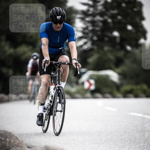 21.06.2026 - 29. Vierlanden-Triathlon H.Heesch http://msf.ph/oto/9857821 21.06.2026 10:29:55 Radfahren 2, 22, 56, 72, 113, 492, 502, 548 meine-sportfotos.de