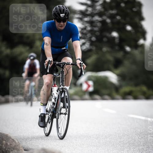 21.06.2026 - 29. Vierlanden-Triathlon H.Heesch http://msf.ph/oto/9857824 21.06.2026 10:29:55 Radfahren 2, 22, 56, 72, 113, 492, 502, 548 meine-sportfotos.de