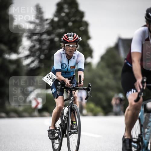 21.06.2026 - 29. Vierlanden-Triathlon H.Heesch http://msf.ph/oto/9857881 21.06.2026 10:29:59 Radfahren 2, 22, 56, 72, 304, 492, 502, 572 meine-sportfotos.de