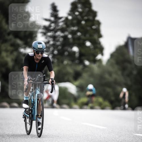 21.06.2026 - 29. Vierlanden-Triathlon H.Heesch http://msf.ph/oto/9857971 21.06.2026 10:30:06 Radfahren 2, 72, 274, 284, 300, 304, 497, 572 meine-sportfotos.de