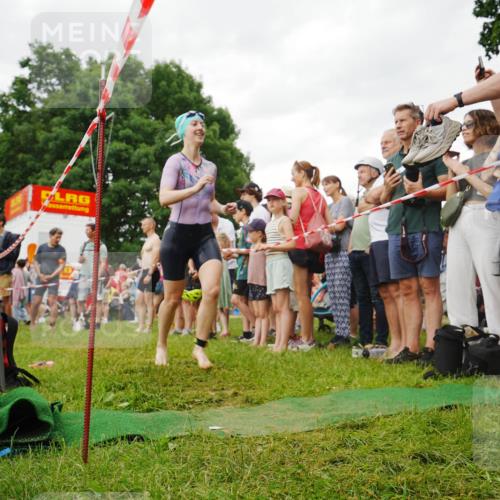 21.06.2026 - 29. Vierlanden-Triathlon LAZAROV Photography http://msf.ph/oto/9858004 21.06.2026 10:18:06 Schwimmen 481, 553, 557, 563 meine-sportfotos.de