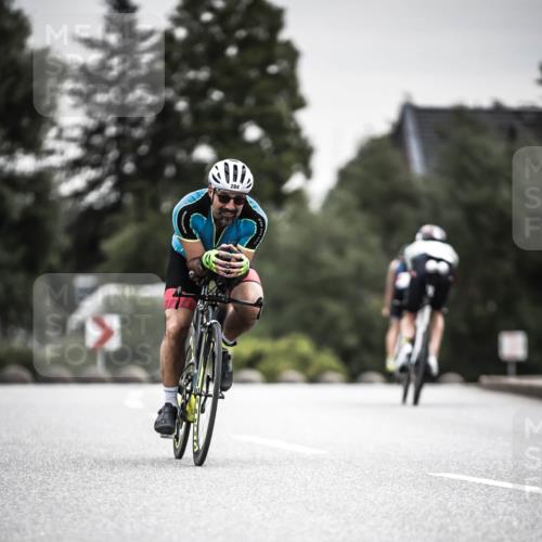 21.06.2026 - 29. Vierlanden-Triathlon H.Heesch http://msf.ph/oto/9858015 21.06.2026 10:30:11 Radfahren 274, 284, 300, 497, 539, 546, 568 meine-sportfotos.de