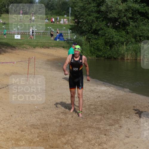 21.06.2026 - 29. Vierlanden-Triathlon Andreas Tolksdorf http://msf.ph/oto/9858018 21.06.2026 09:02:01 Schwimmen 217 meine-sportfotos.de