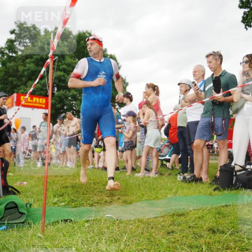 21.06.2026 - 29. Vierlanden-Triathlon LAZAROV Photography http://msf.ph/oto/9858037 21.06.2026 10:18:30 Schwimmen 494, 571, 592, 606, 618 meine-sportfotos.de