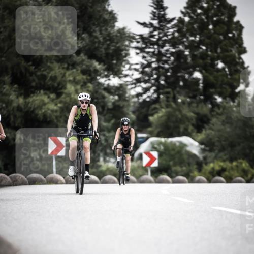 21.06.2026 - 29. Vierlanden-Triathlon H.Heesch http://msf.ph/oto/9858044 21.06.2026 10:30:13 Radfahren 284, 300, 539, 546, 568 meine-sportfotos.de