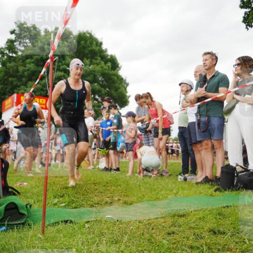 21.06.2026 - 29. Vierlanden-Triathlon LAZAROV Photography http://msf.ph/oto/9858054 21.06.2026 10:18:38 Schwimmen 368, 499, 513, 539, 571, 582, 605, 606, 608, 618 meine-sportfotos.de