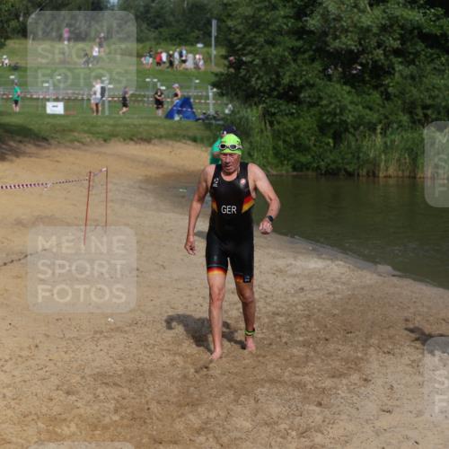 21.06.2026 - 29. Vierlanden-Triathlon Andreas Tolksdorf http://msf.ph/oto/9858085 21.06.2026 09:02:01 Schwimmen 217 meine-sportfotos.de