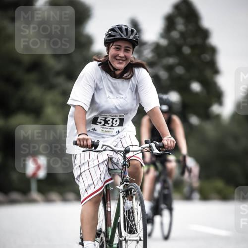 21.06.2026 - 29. Vierlanden-Triathlon H.Heesch http://msf.ph/oto/9858114 21.06.2026 10:30:16 Radfahren 300, 522, 527, 539, 546, 568, 570 meine-sportfotos.de