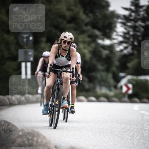 21.06.2026 - 29. Vierlanden-Triathlon H.Heesch http://msf.ph/oto/9858132 21.06.2026 10:30:21 Radfahren 355, 522, 527, 539, 568, 570 meine-sportfotos.de