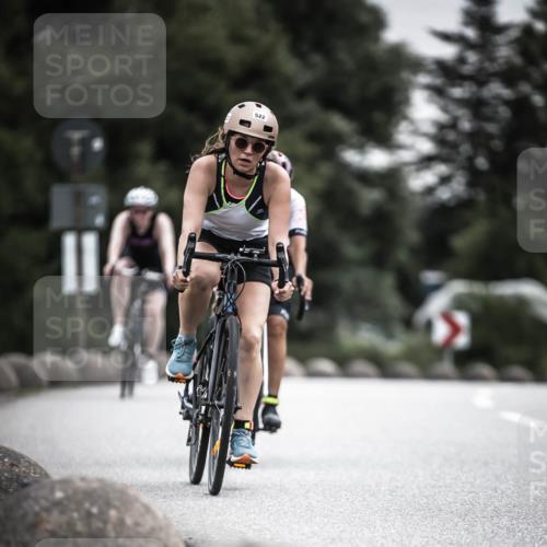 21.06.2026 - 29. Vierlanden-Triathlon H.Heesch http://msf.ph/oto/9858146 21.06.2026 10:30:21 Radfahren 355, 522, 527, 539, 568, 570 meine-sportfotos.de