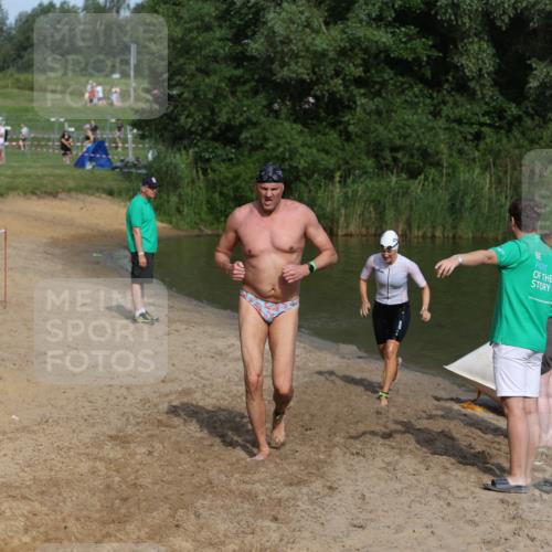21.06.2026 - 29. Vierlanden-Triathlon Andreas Tolksdorf http://msf.ph/oto/9858181 21.06.2026 09:02:13 Schwimmen 217, 231, 283 meine-sportfotos.de