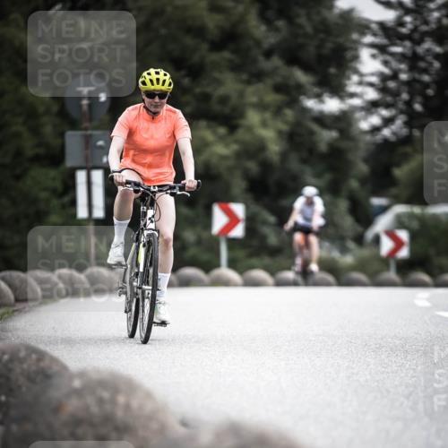 21.06.2026 - 29. Vierlanden-Triathlon H.Heesch http://msf.ph/oto/9858257 21.06.2026 10:30:31 Radfahren 307, 355, 365, 556, 579 meine-sportfotos.de