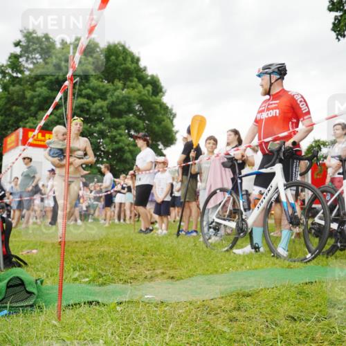 21.06.2026 - 29. Vierlanden-Triathlon LAZAROV Photography http://msf.ph/oto/9858258 21.06.2026 10:20:52 Schwimmen 612 meine-sportfotos.de