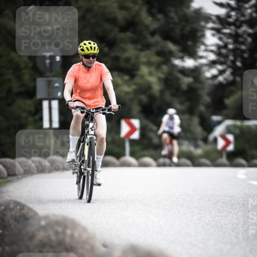 21.06.2026 - 29. Vierlanden-Triathlon H.Heesch http://msf.ph/oto/9858262 21.06.2026 10:30:31 Radfahren 307, 355, 365, 556, 579 meine-sportfotos.de